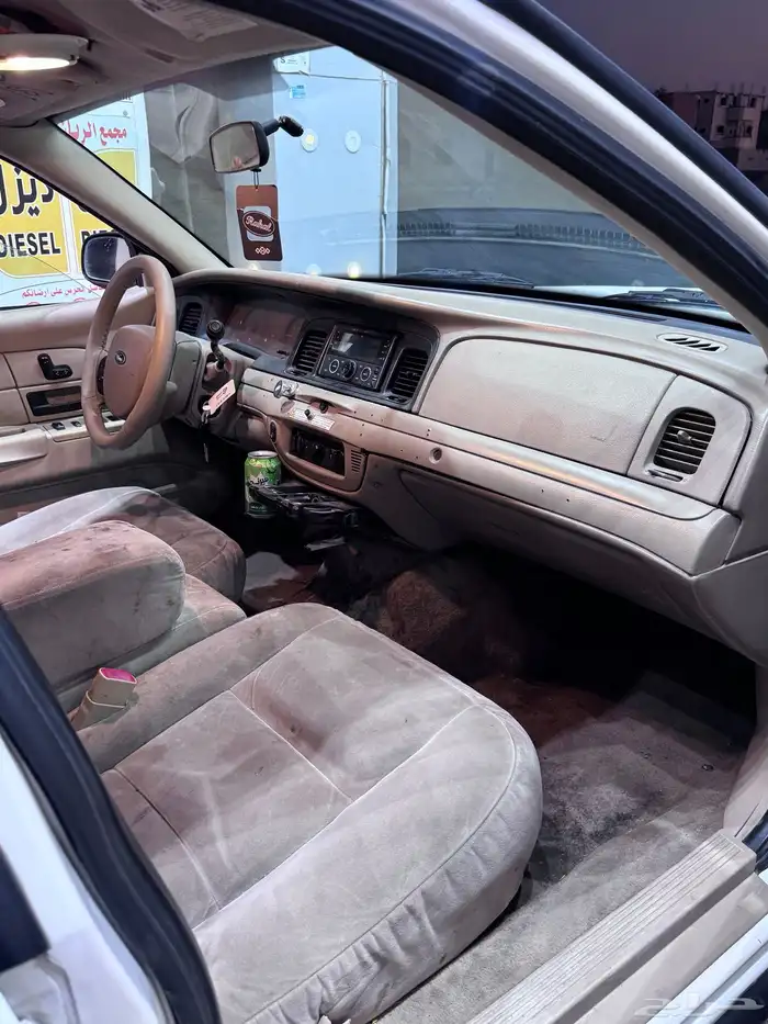 فورد فكتوريا للبيع 4