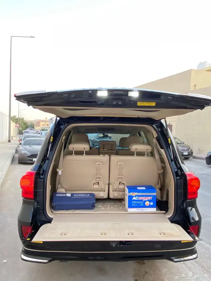 2013 VXR 5.7 Black 50