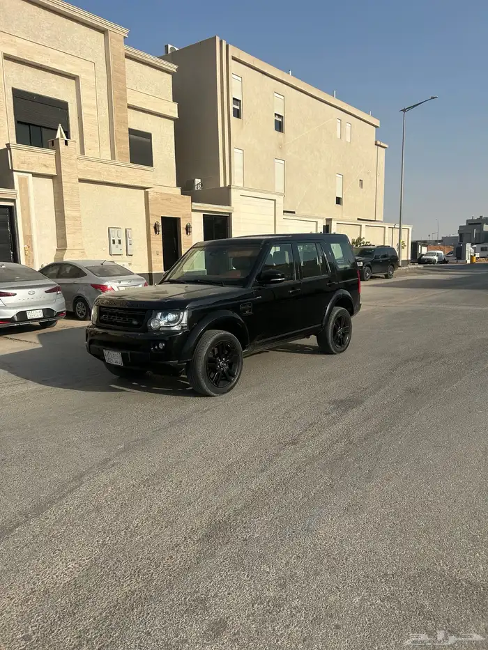 لاند روفر ديسكفري 2015 2