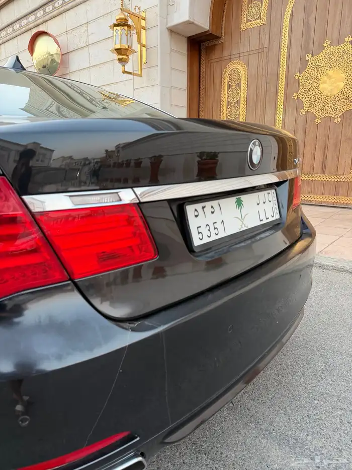 بي ام دبيلو 2009 ( مخزن ) اقبل البدل المناسب 15