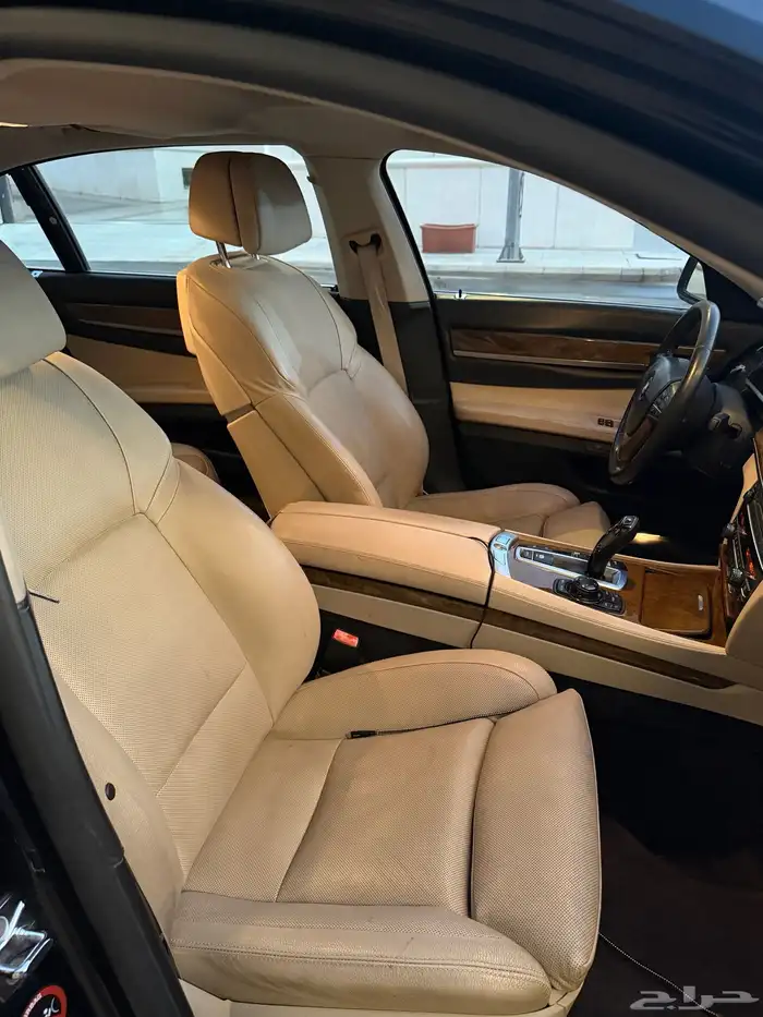 بي ام دبيلو 2009 ( مخزن ) اقبل البدل المناسب 44