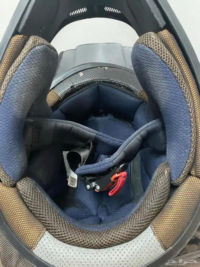 خوذة دباب LS2 ديار عدد2 مستخدمة مقاس XL و L 5