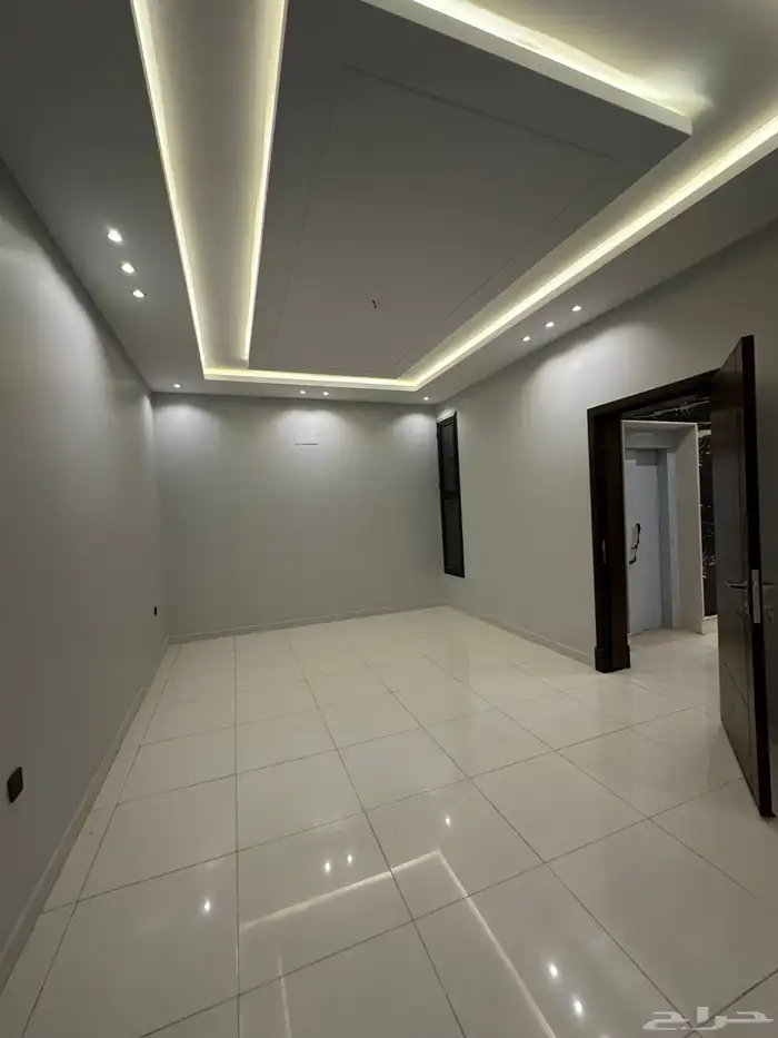 للبيع فيلا دوبلكس قريبه من الممشى والخدمات بخميس مشيط 4