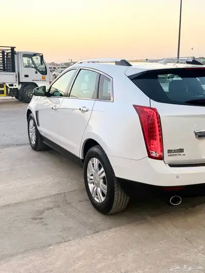 كاديلاك 2014 SRX مخزن - فل كامل عداد 97 الف كيلو فقط index