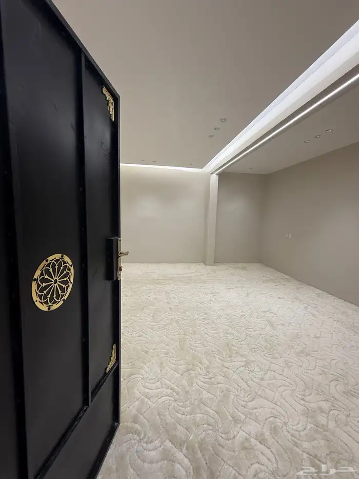 للبيع استراحة قسمين مجددة بالكامل 1