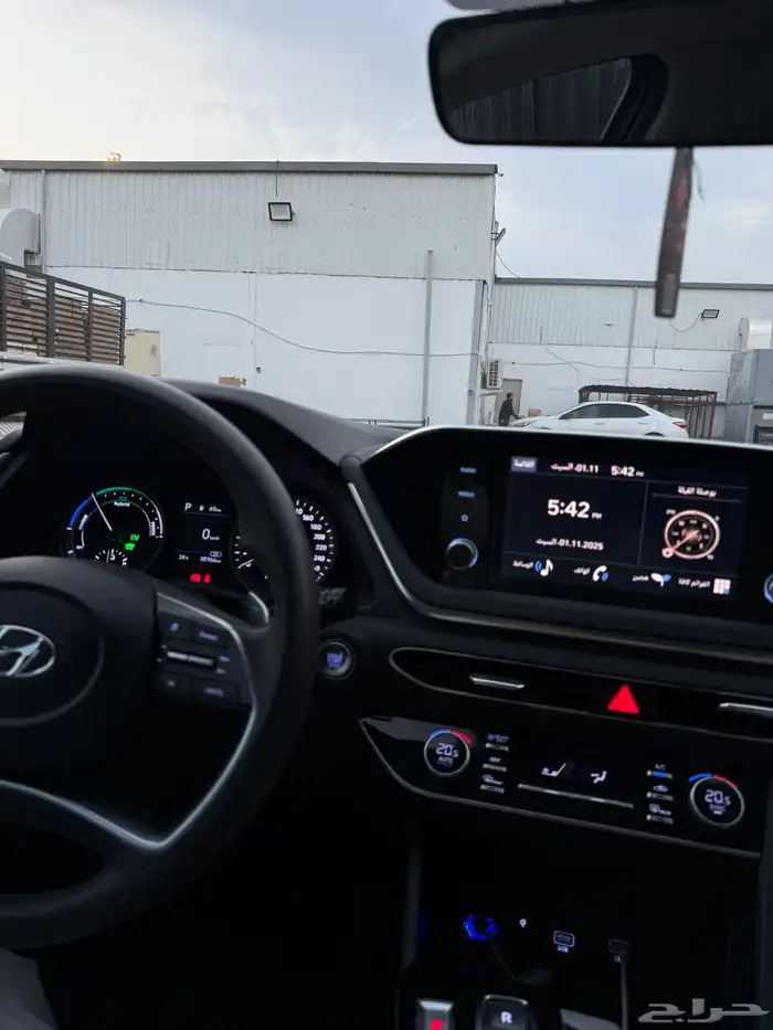 سوناتا 2023 هايبرد 2