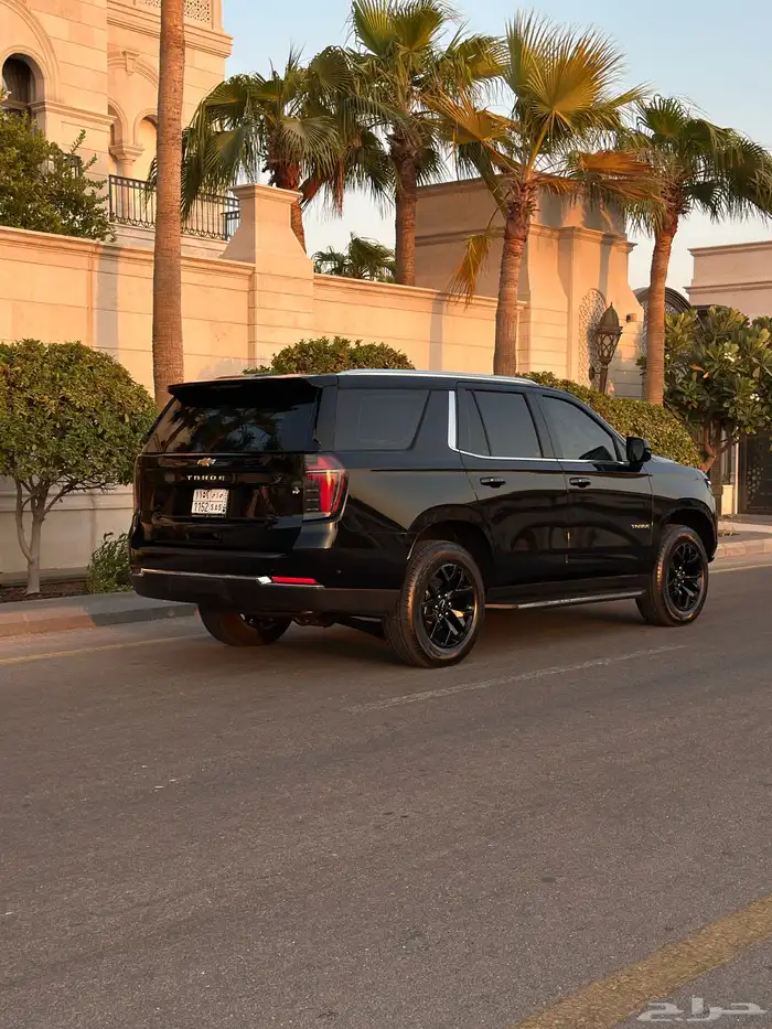 تاهو LS 2025 دبل ثلاجه بلاك ادشن 3