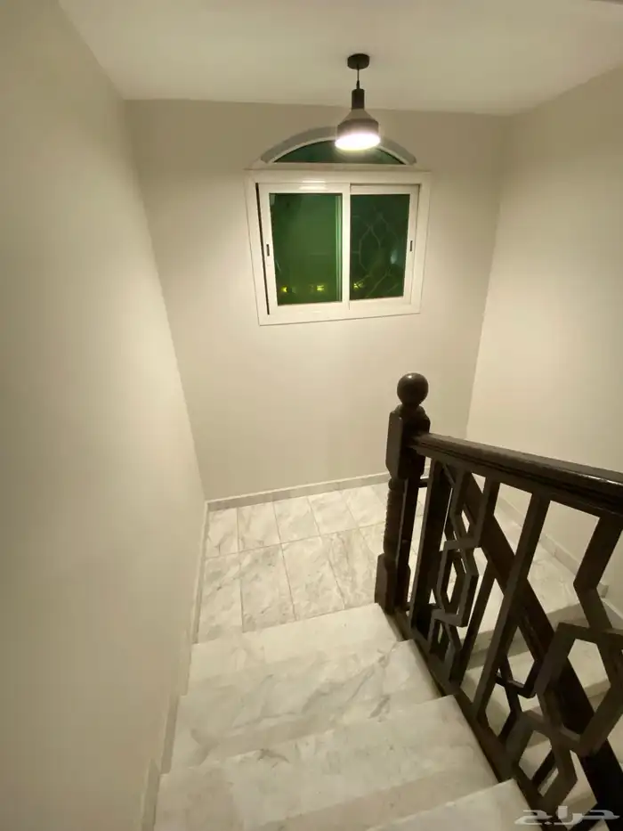 شقه للإيجار بحي جرير 1