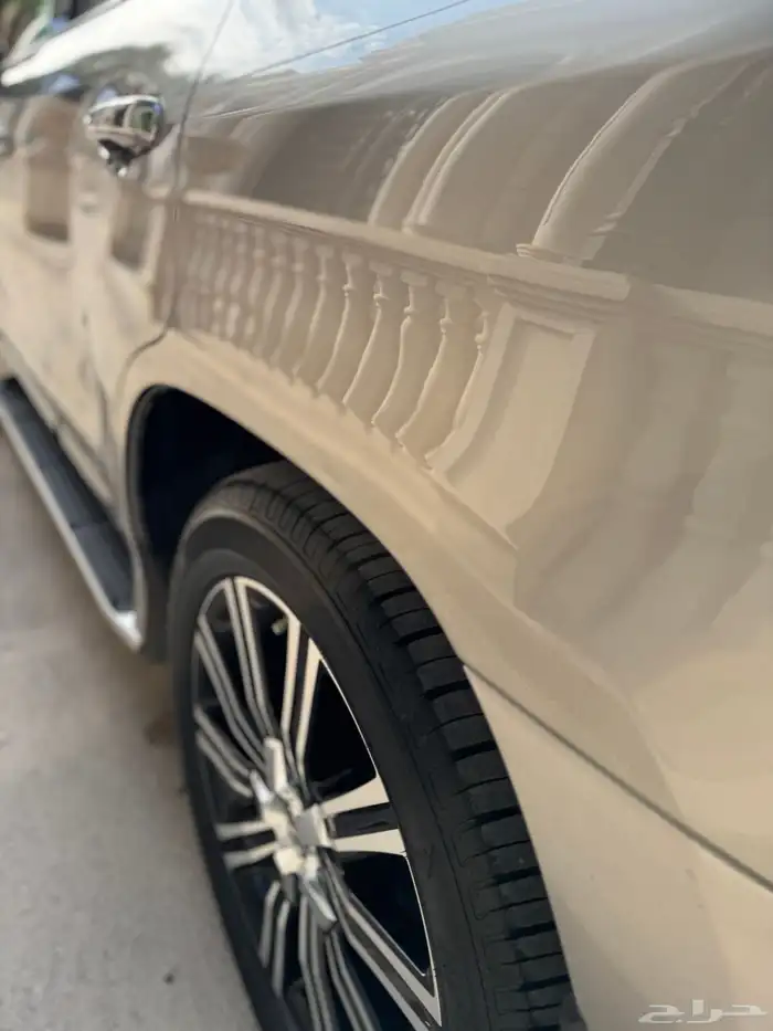 نادر من النوادر جيب لكزس LX570 (مخزن عداد 36 ألف فقط) 10