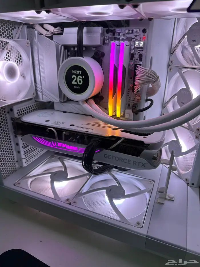 كرت شاشة 4080 سوبر ابيضrtx 4080 super 5