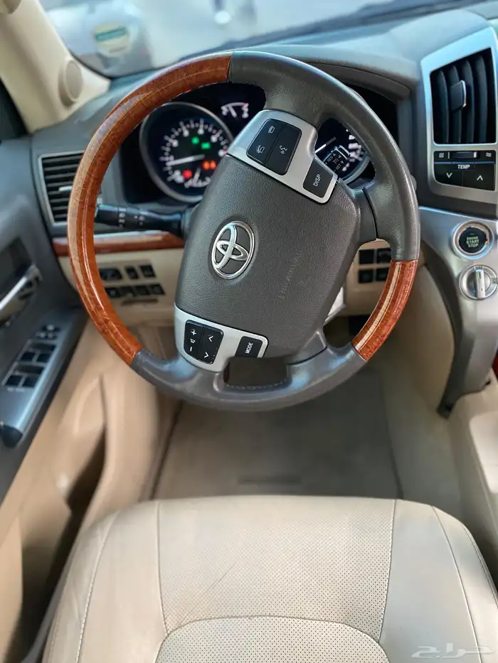 2013 VXR 5.7 Black 36