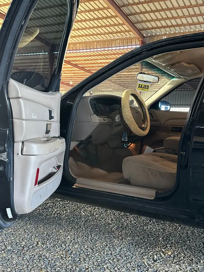 فورد فيكتوريا بوليسي سعودي 4