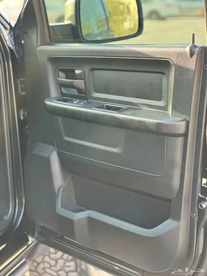 دوج رام كلاسيكي مالك ثاني من الوكالة 22