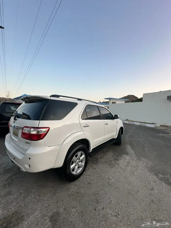 فورتشنر 2009فل كامل 9