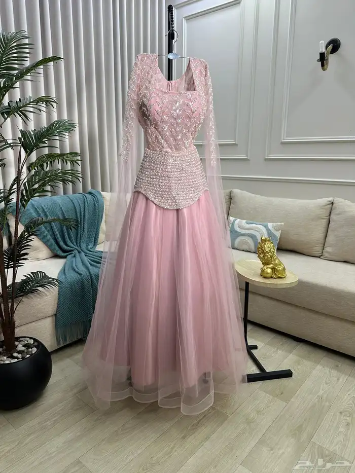 فساتين سهر متنوعه 3