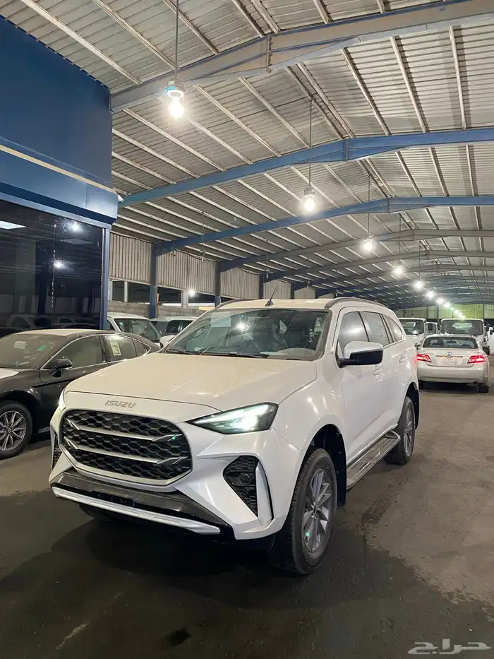 ايسوزو جيب MUX فل كامل 2025 0