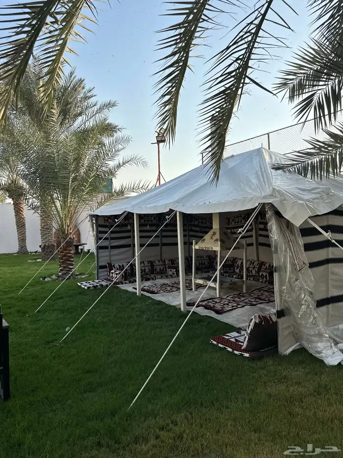 ملعب ومجالس ومزرعه ومسبح للاجار اليومي الدمام 30