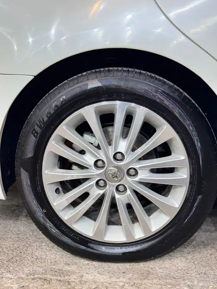 للبيع آفلون شرط لمتيد 24