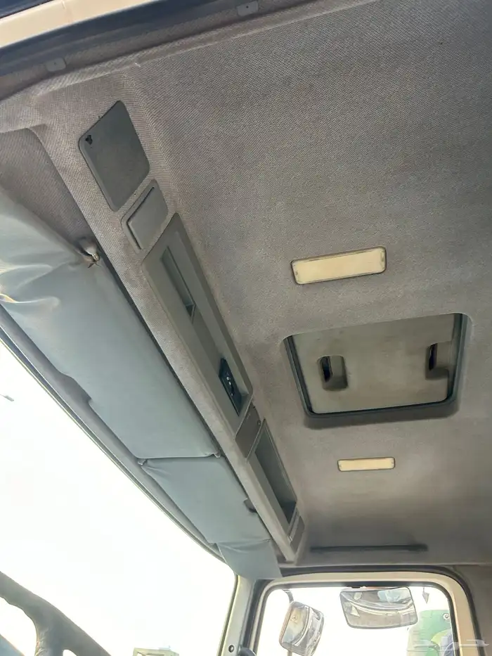 وايت اكترس جفالي 2004 6