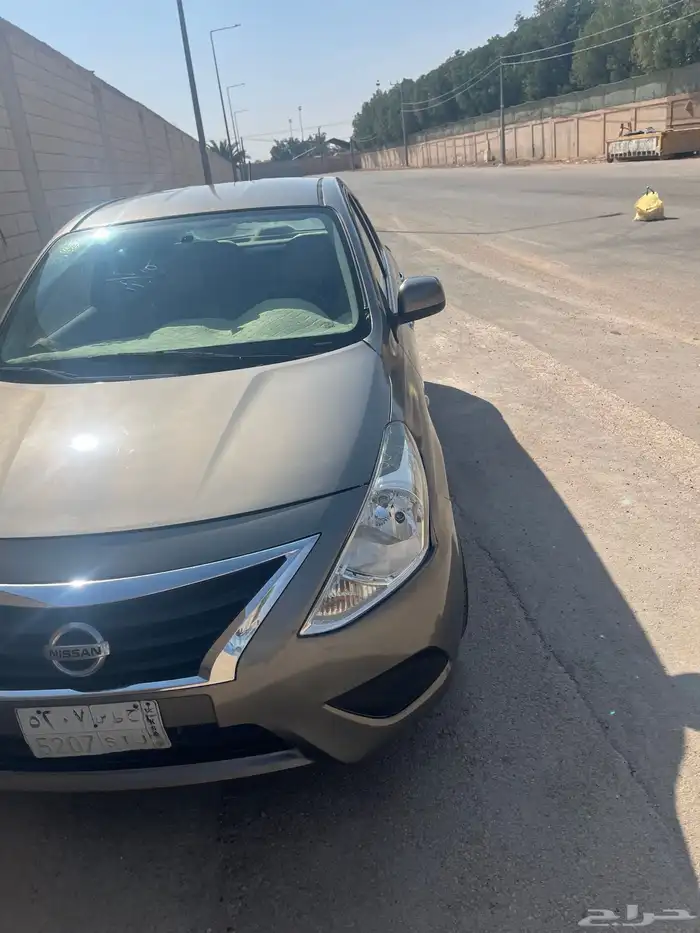 نيسان صني موديل2015 2