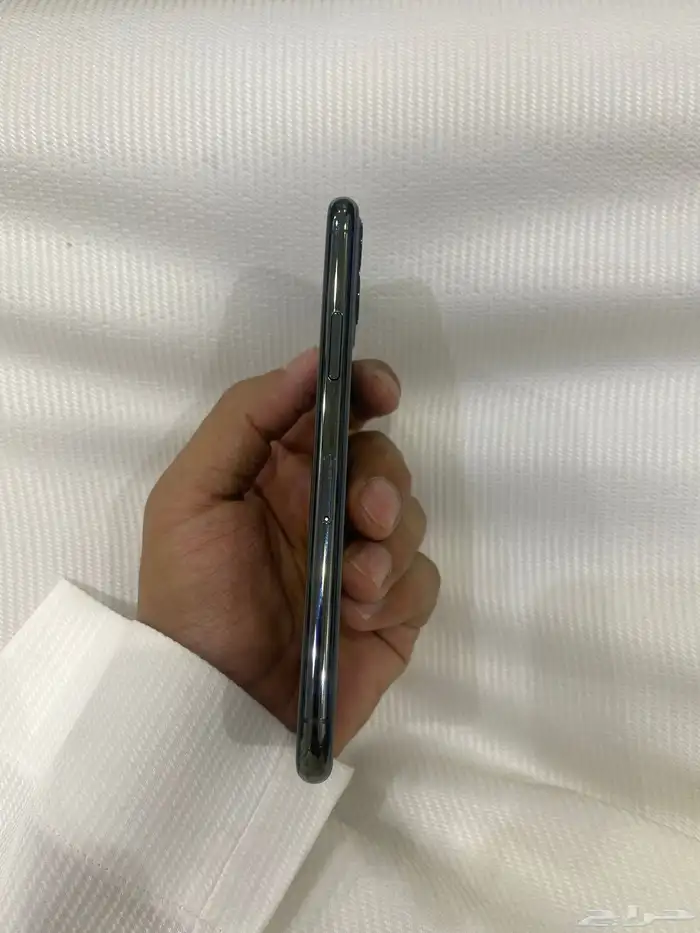 آيفون 11 برو 3