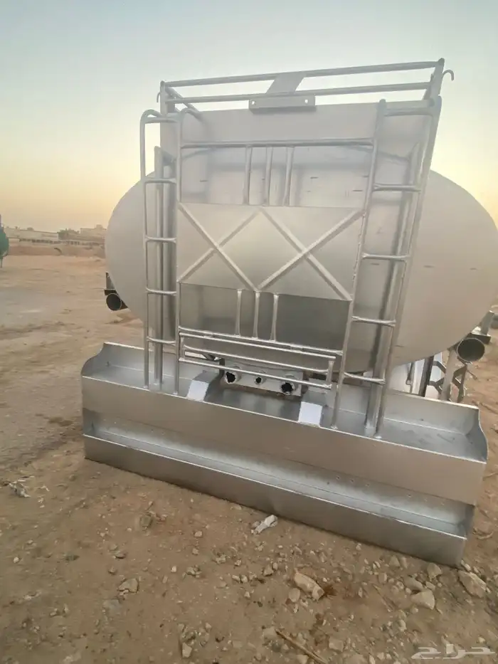 للبيع تانكي عايدي جديد 4