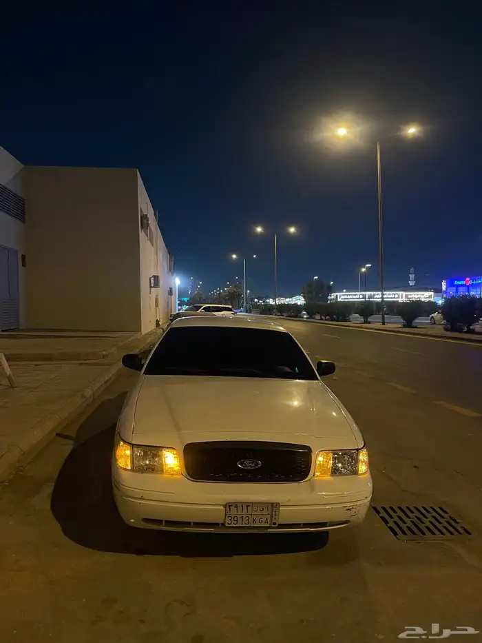 فورد بوليسي 2003 1