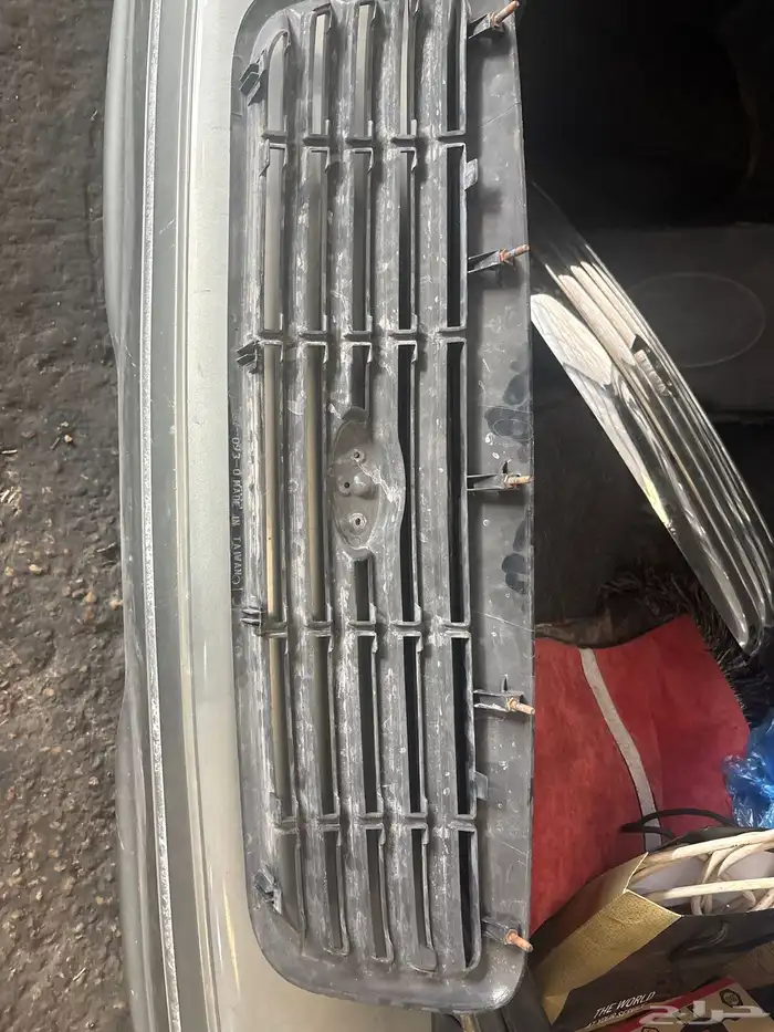 فورد فكتوريا 4