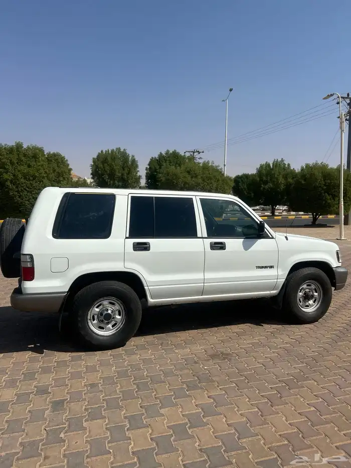 جيب ايسوزو تربل 2003 6