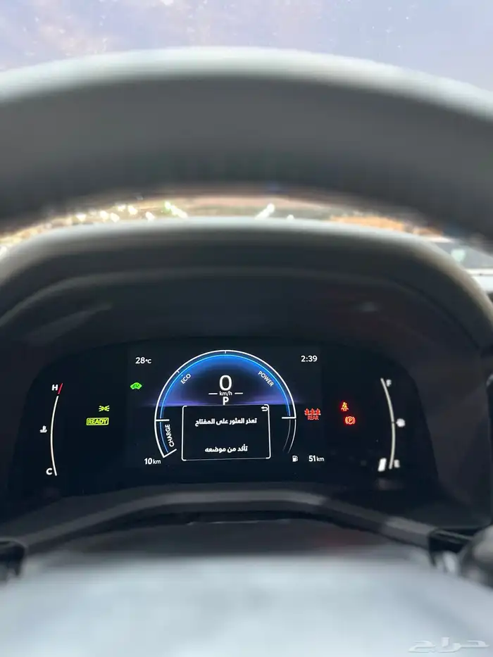 تويوتا كامري E بلص هايبرد الوان كحلي موديل 2025 16