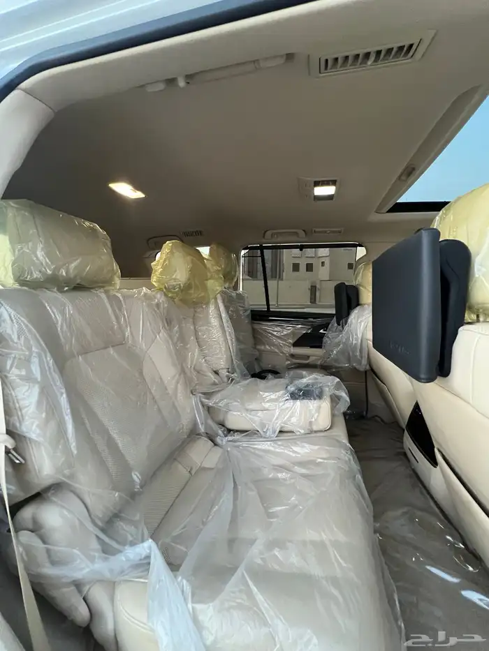 جيب لكزس Lx570s سبورت2021 نظيف مالك اول 9