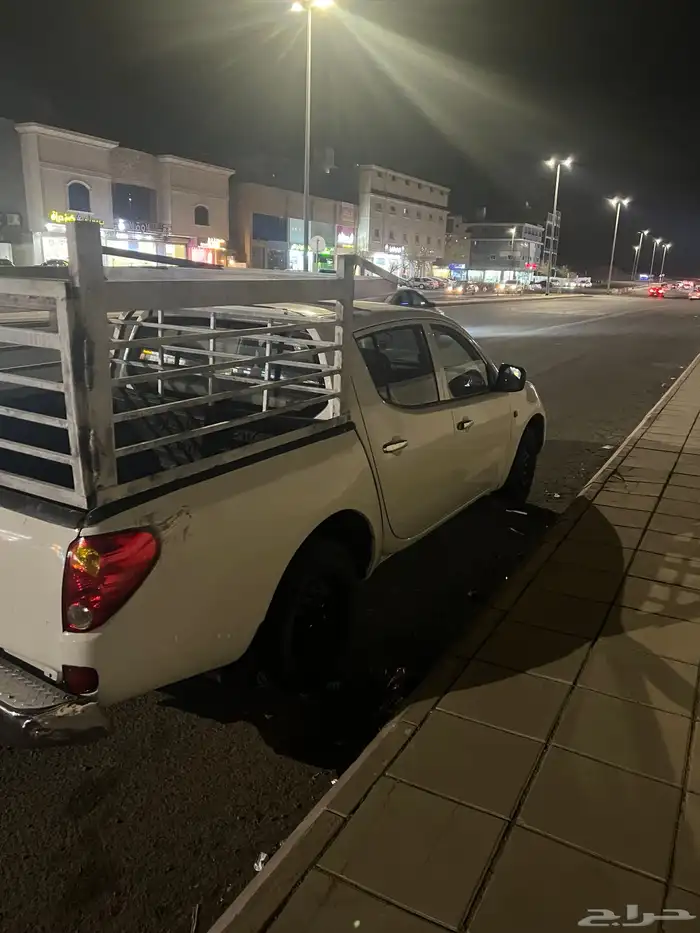 مستبيشي l200 موديل 2007 فل كامل 1