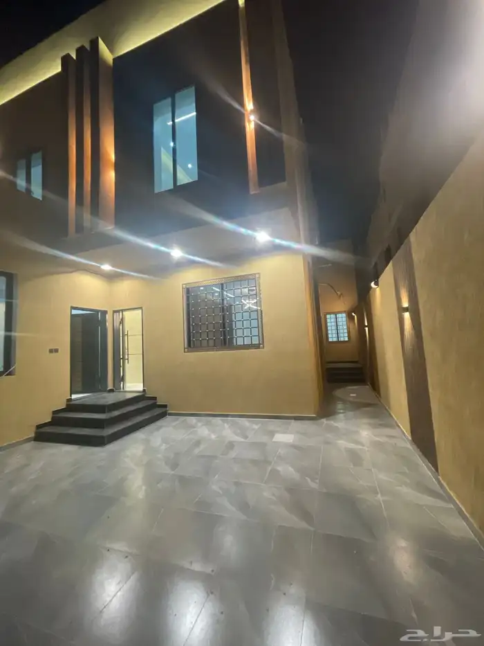 فلل نص ارض حي الصفا 1