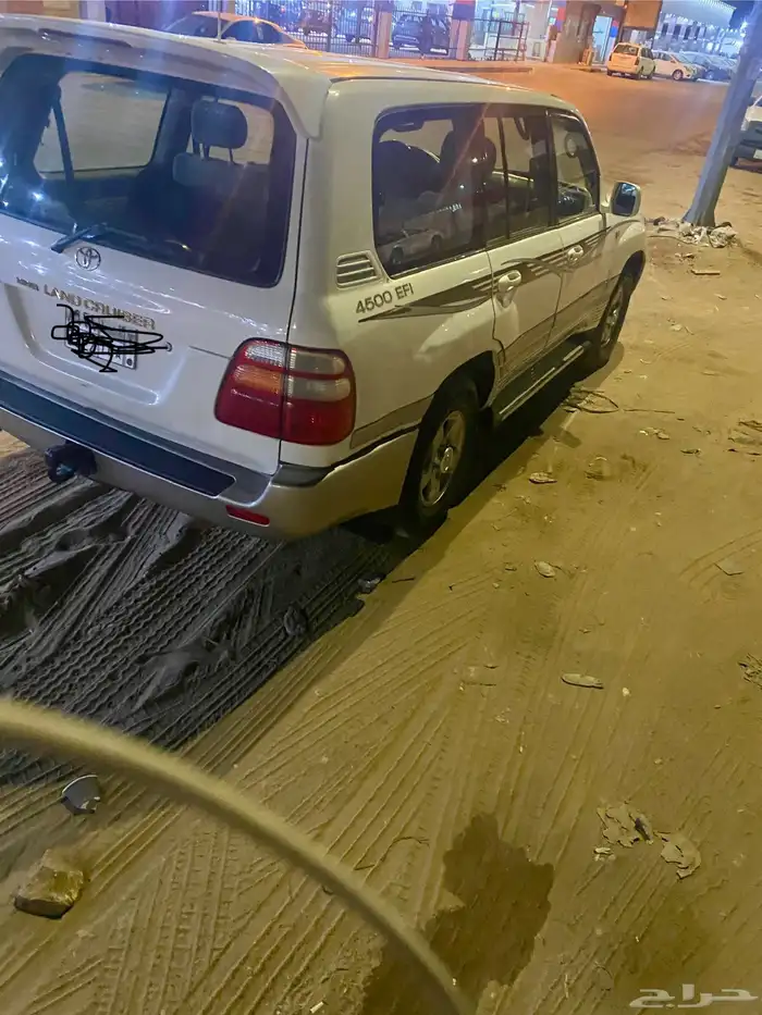 جيب لاندكروزر 1