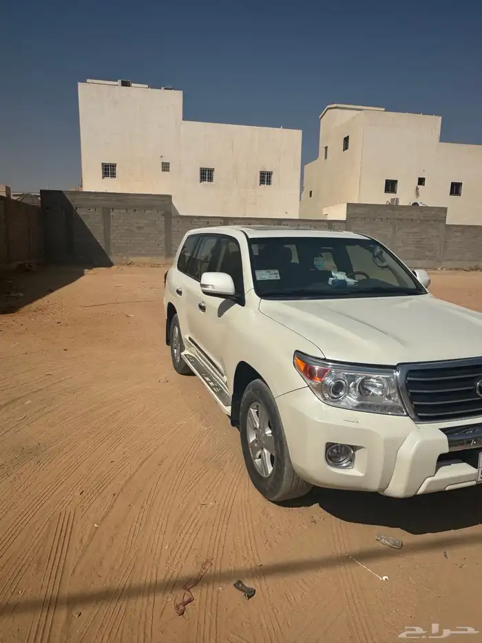 لاندكروزر 6