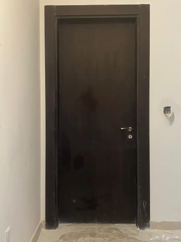 للبيع ابواب 0