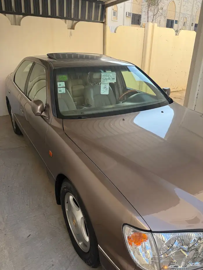 Lexus LS 400 12