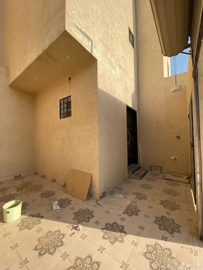 دور ارضي الايجار حي البيان 11