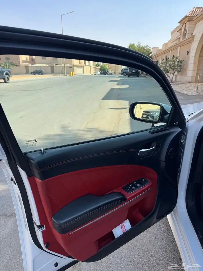 تشارجر فل هاوس RT 8