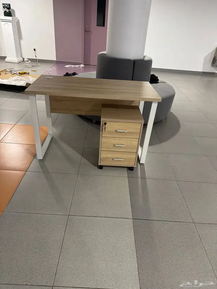 مكاتب طقم فخم مكتب ماسه دولاب ملفات متوفر 2