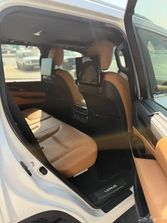 لكزس LX600 ماشي 123 الف BB سعودي 13