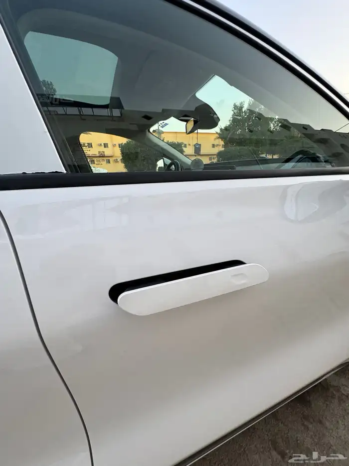 فورد تورس تيتانيوم فل كامل 11