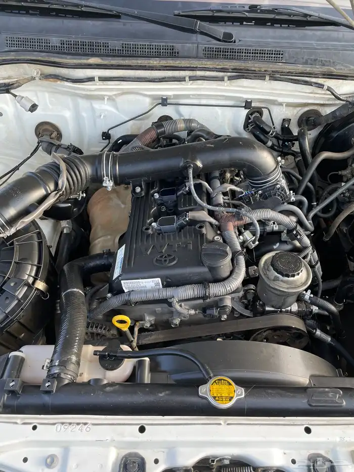 هايلوكس 2014 نظيفة 12