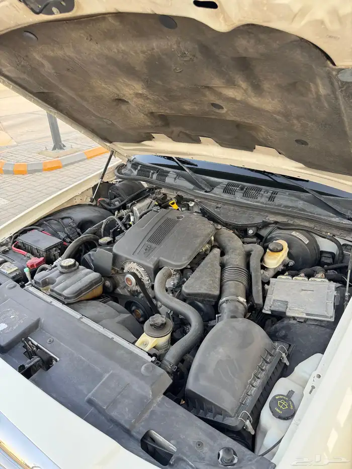 فورد كراون فكتوريا 16