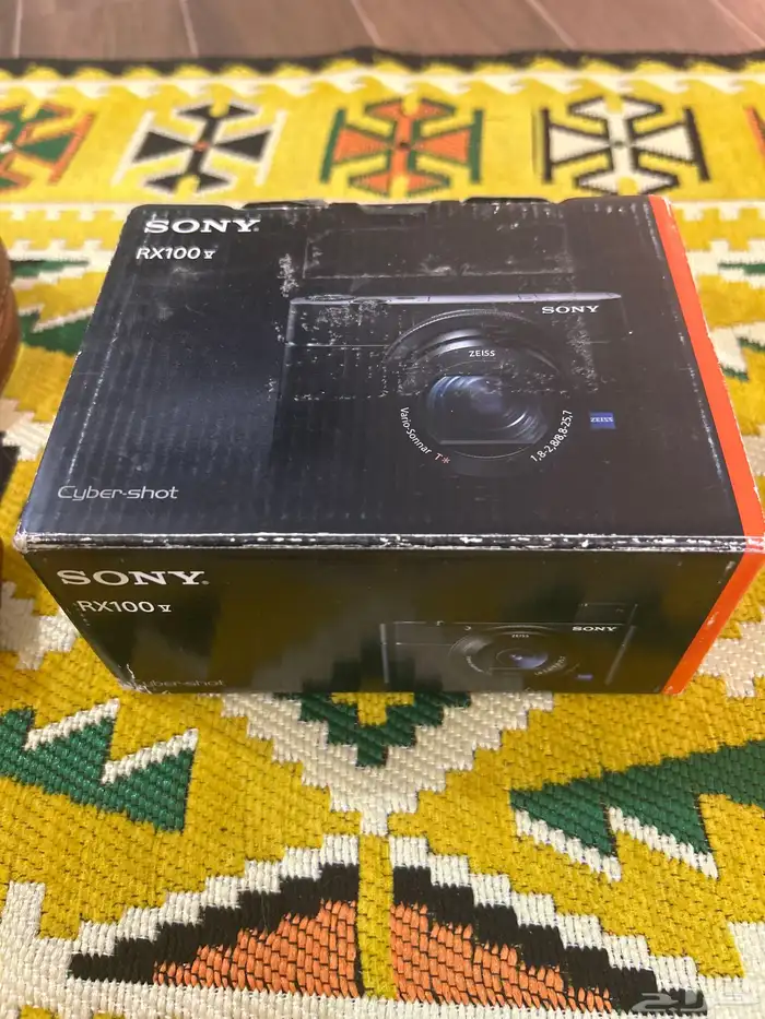 كاميرا سوني rx100v 0