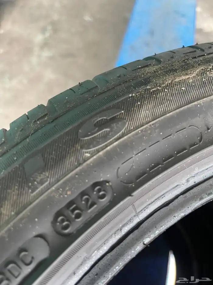 طقم كفرات 245 45 18 نضيفه استخدام خفيف 1