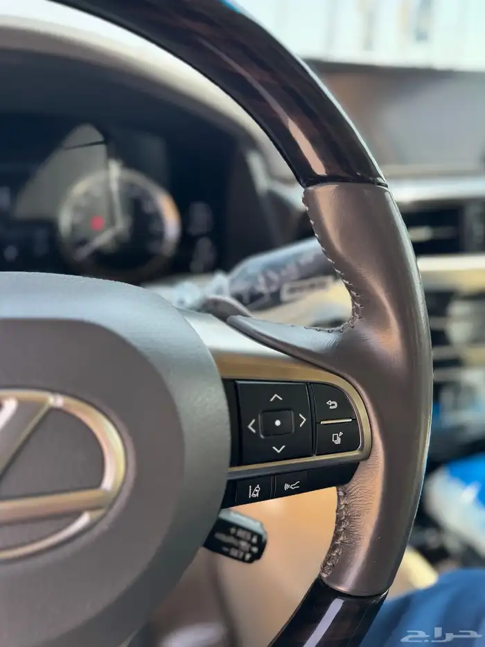 نادر من النوادر جيب لكزس LX570 (مخزن عداد 36 ألف فقط) 28