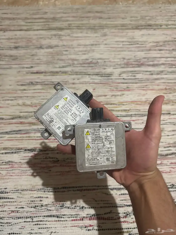 محول أنوار زينون 1