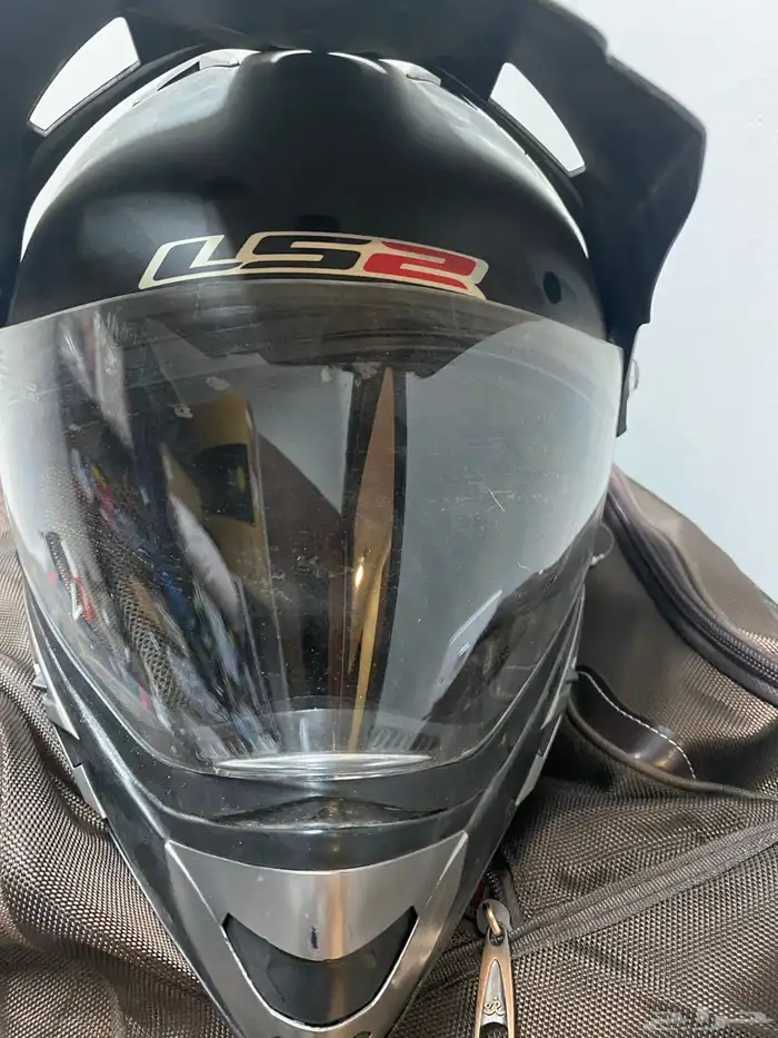 خوذة دباب LS2 ديار عدد2 مستخدمة مقاس XL و L 0