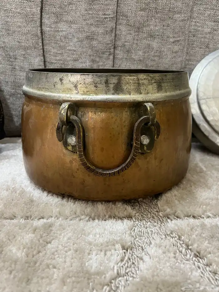 قدرين واحد نحاس واحد حجري 2